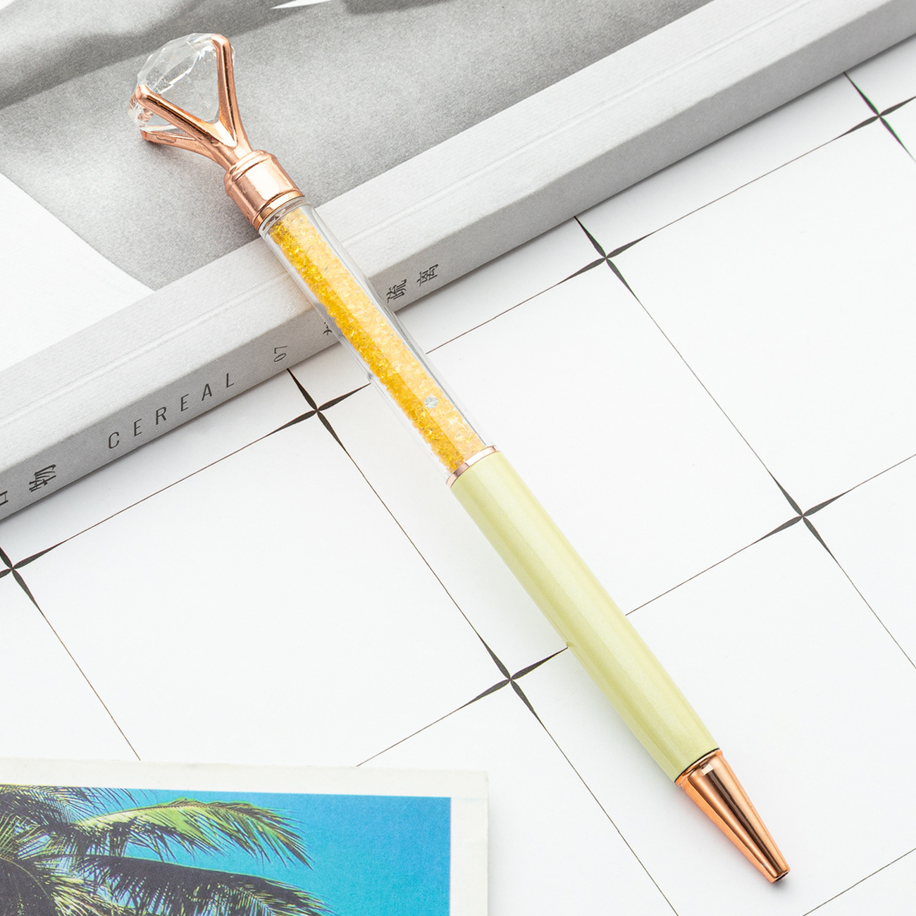 Bolígrafo de diamante de cristal grande con diamantes rotos bolígrafo coreano bonito bolígrafo de regalo de metal para chicas de alto valor