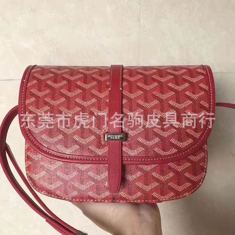 빨간색