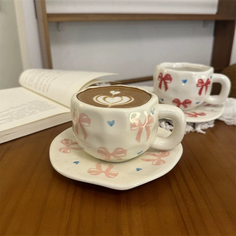 Ceramic coffee cup set INS Japanese retro, hand-painted irregular saucer, vintage style