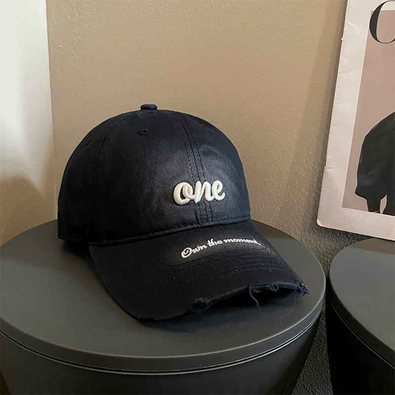 Coreano ins agujero letras sombrero de béisbol mujer 2025 nuevo sombrero de borde ancho grande perímetro de la cabeza para aumentar la profundización sombrero de béisbol