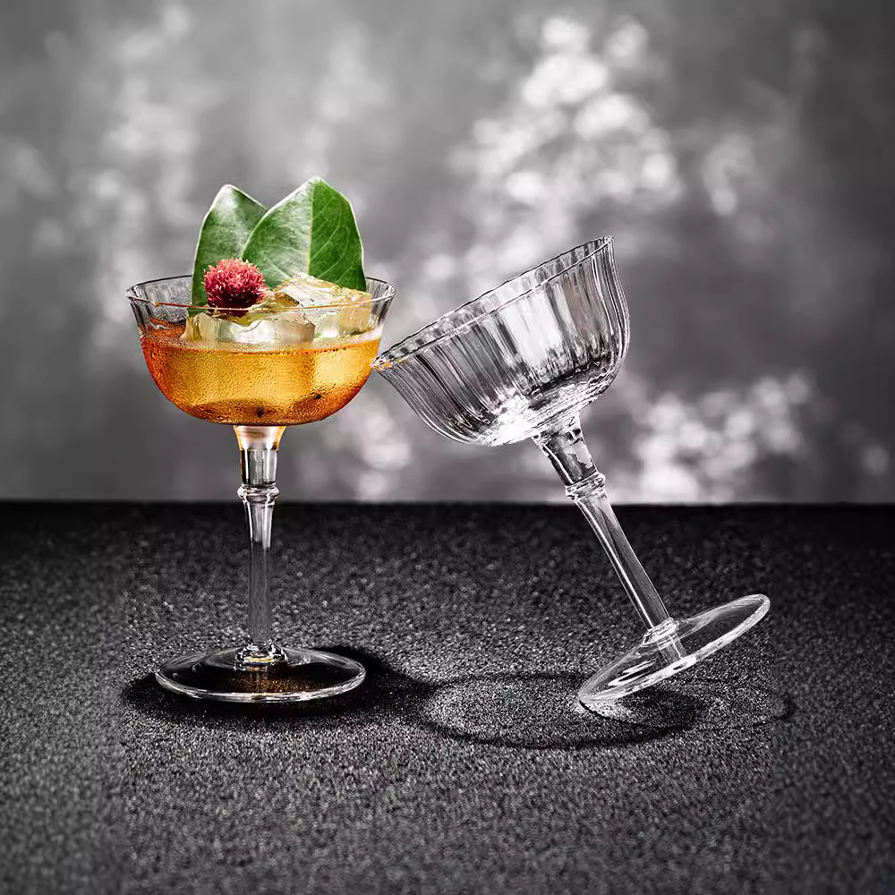 El mundo está borracho sin plomo cristal tallado a mano 150ml taza de cóctel de boca ancha taza de martini seca taza de champán