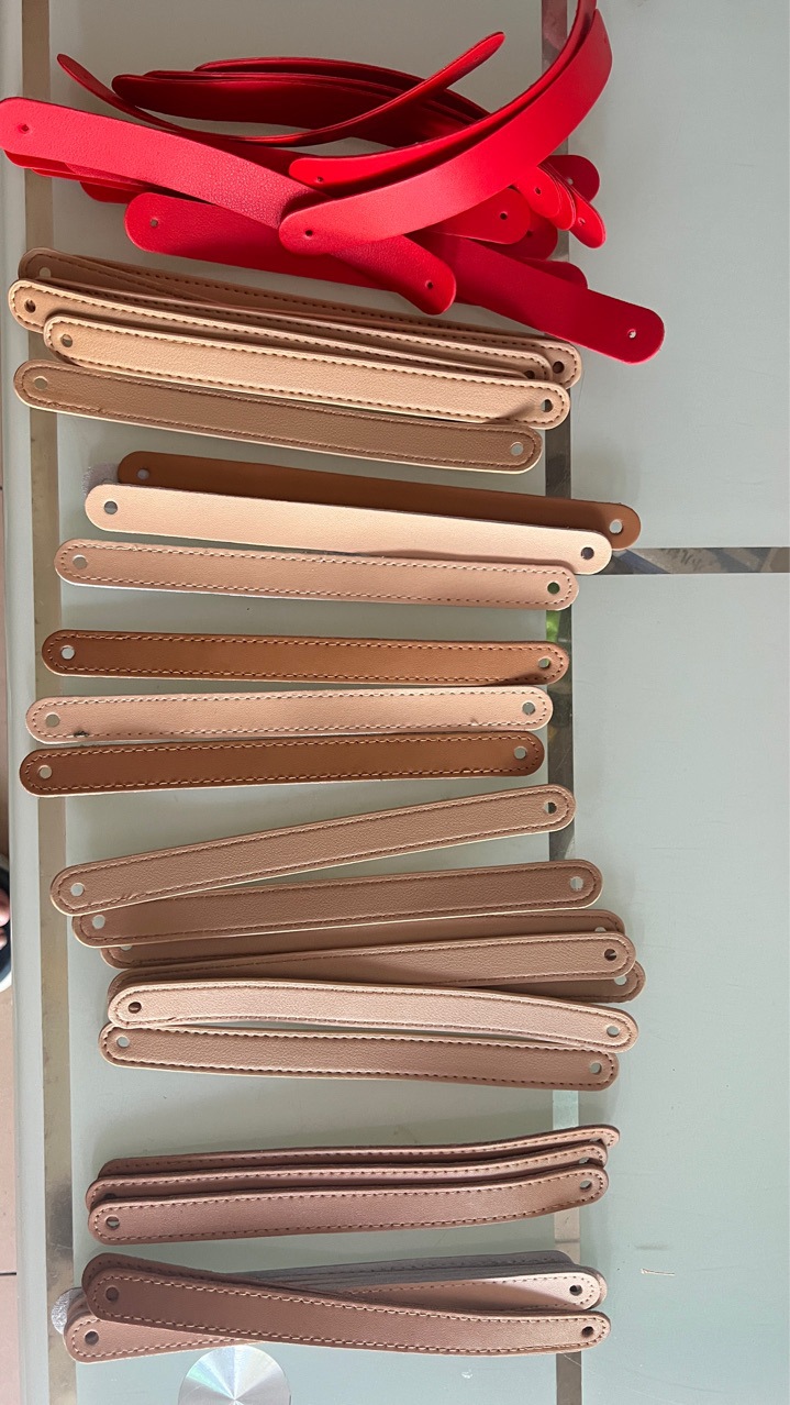 厂家批发端午中秋礼品盒皮革提手pu皮手提带PU皮革手挽皮质拉手带