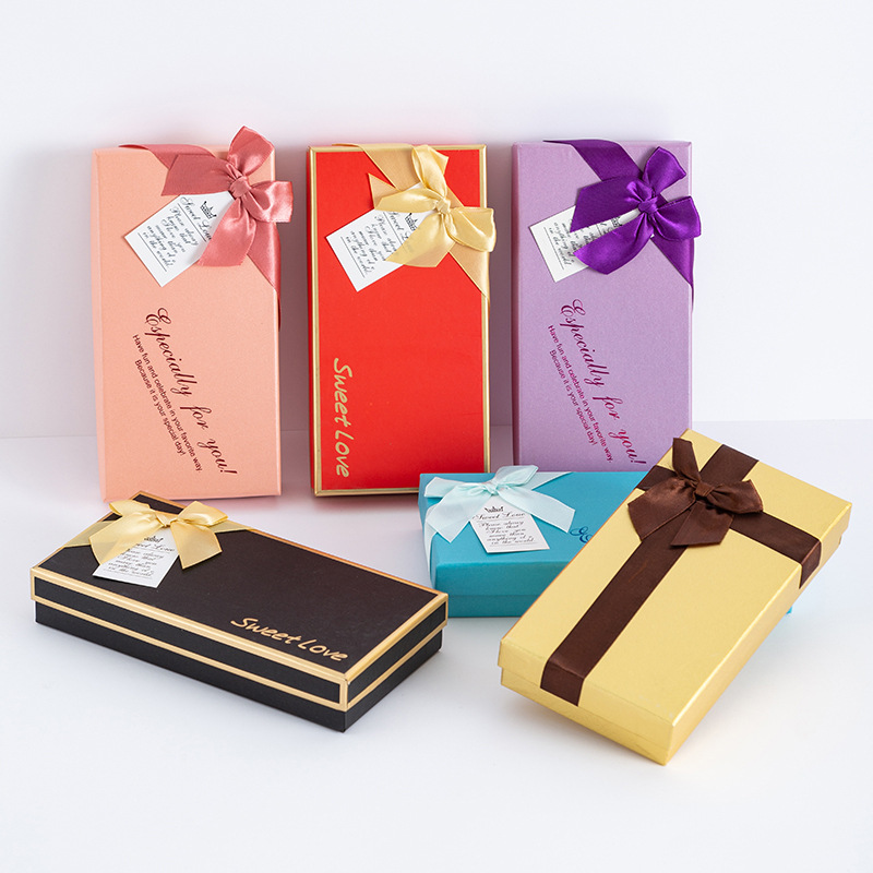 创意礼品盒18格巧克力盒喜糖包装盒伴手礼长方形成品红色结婚盒子