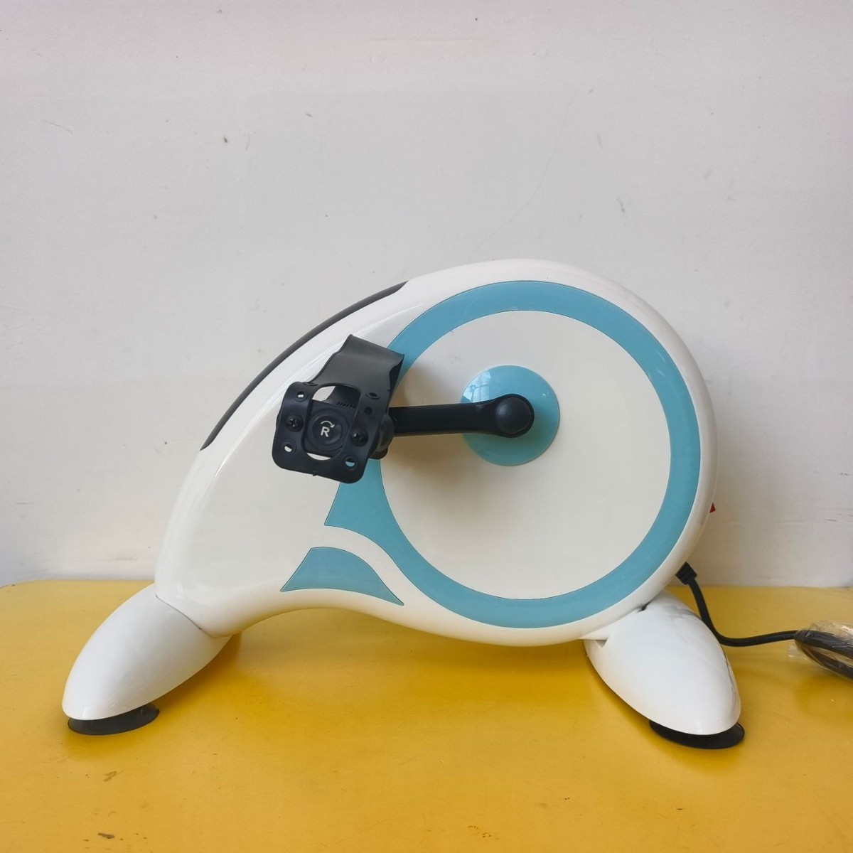 Electric equipment for gym, bike for elderly for training 3