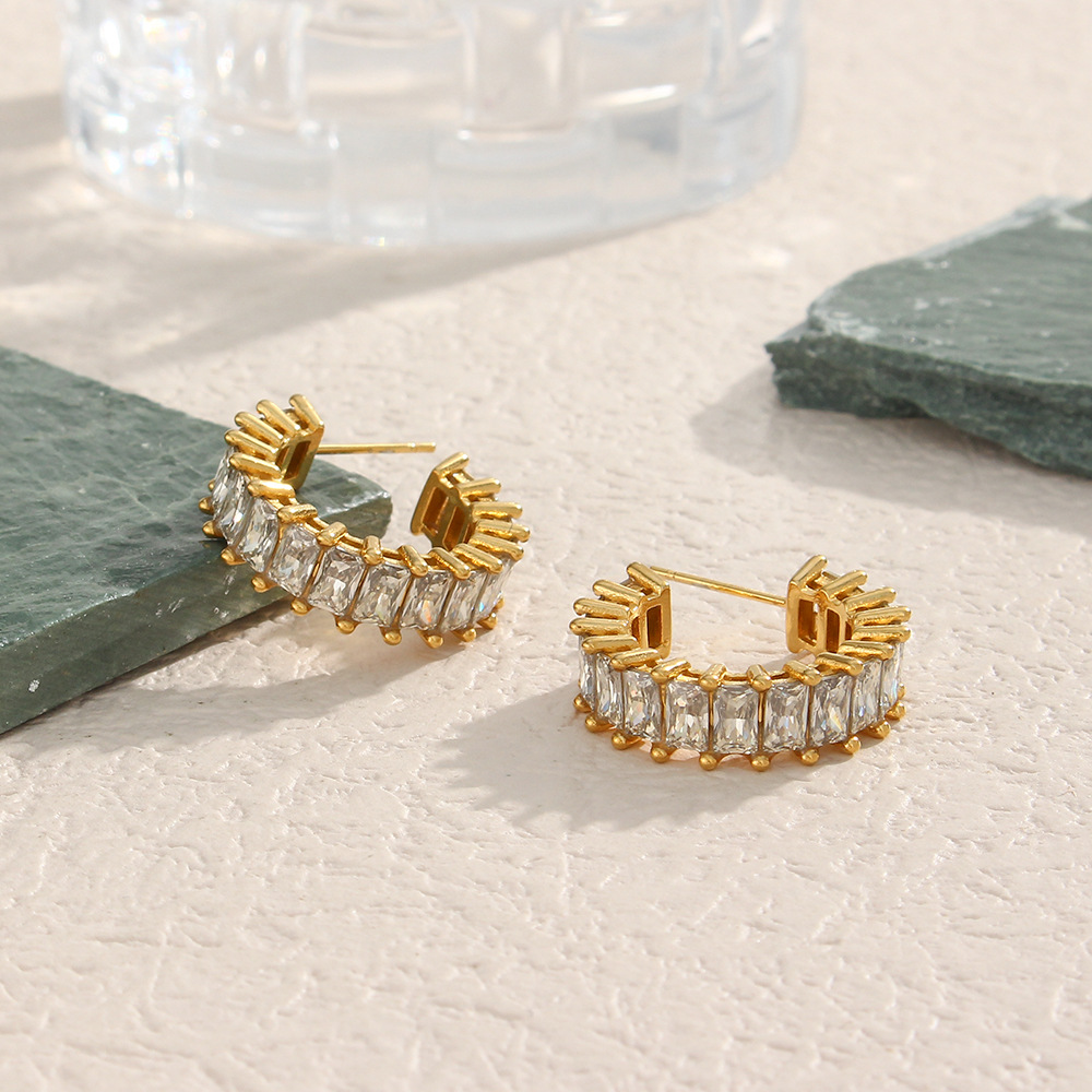 18K Gold Plated Plating Material Zircon Inlay Material PVD Coated Real Gold Plated 18K Gold C Shape 304 Stainless Steel Luxurious Waterproof Non Tarnish Earrings