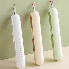 針を通す器の新型家庭用多機能の糸を抜く器の老人専用の手作業の裁縫道具は針の神器を通します。