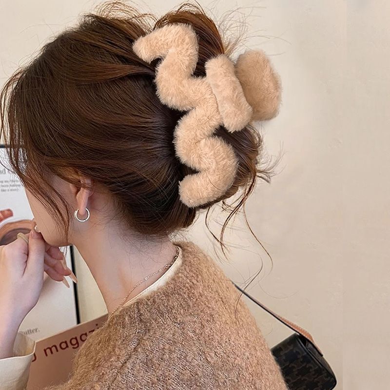 韓国東大門2025年新作ヘアクリップ、女性用ヘアピン、高級感のあるシャーククリップ、ヘアアクセサリー、ヘアピン|undefined