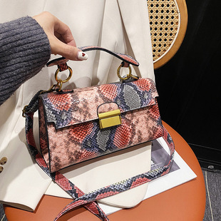 �羳����Ů���l���Q2026�¿�W���r���߼yŮ��Ůʿ�μ�б���bags