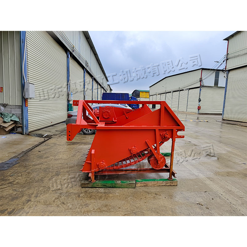 双动力木薯收割机 农用木薯两排挖掘机 拖拉机后置木薯收获机