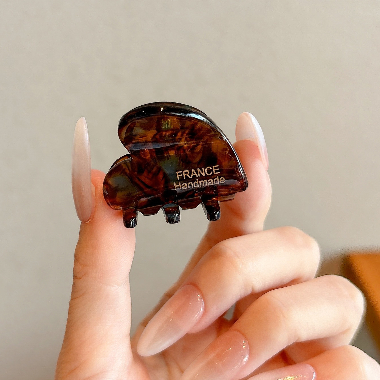 9#사랑스러운 브라운 패턴, 약 3.2cm