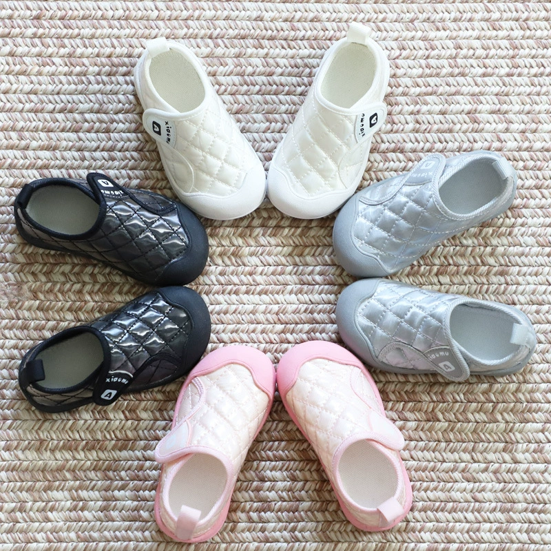 Детские тканевые водонепроницаемые туфли для девочек, белые, для детского сада, домашние, осенне-зимние, новинка 2025 года, модные, для малышей
