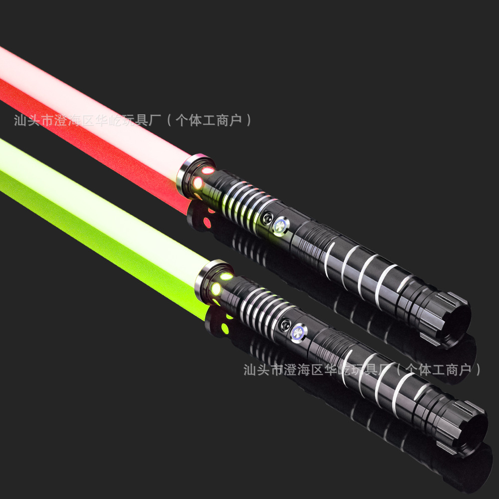 Planet War Laser Sword Traje para niños Sable de luz de metal Variante de 16 colores Dos en uno Fabricante de juguetes luminosos al por mayor