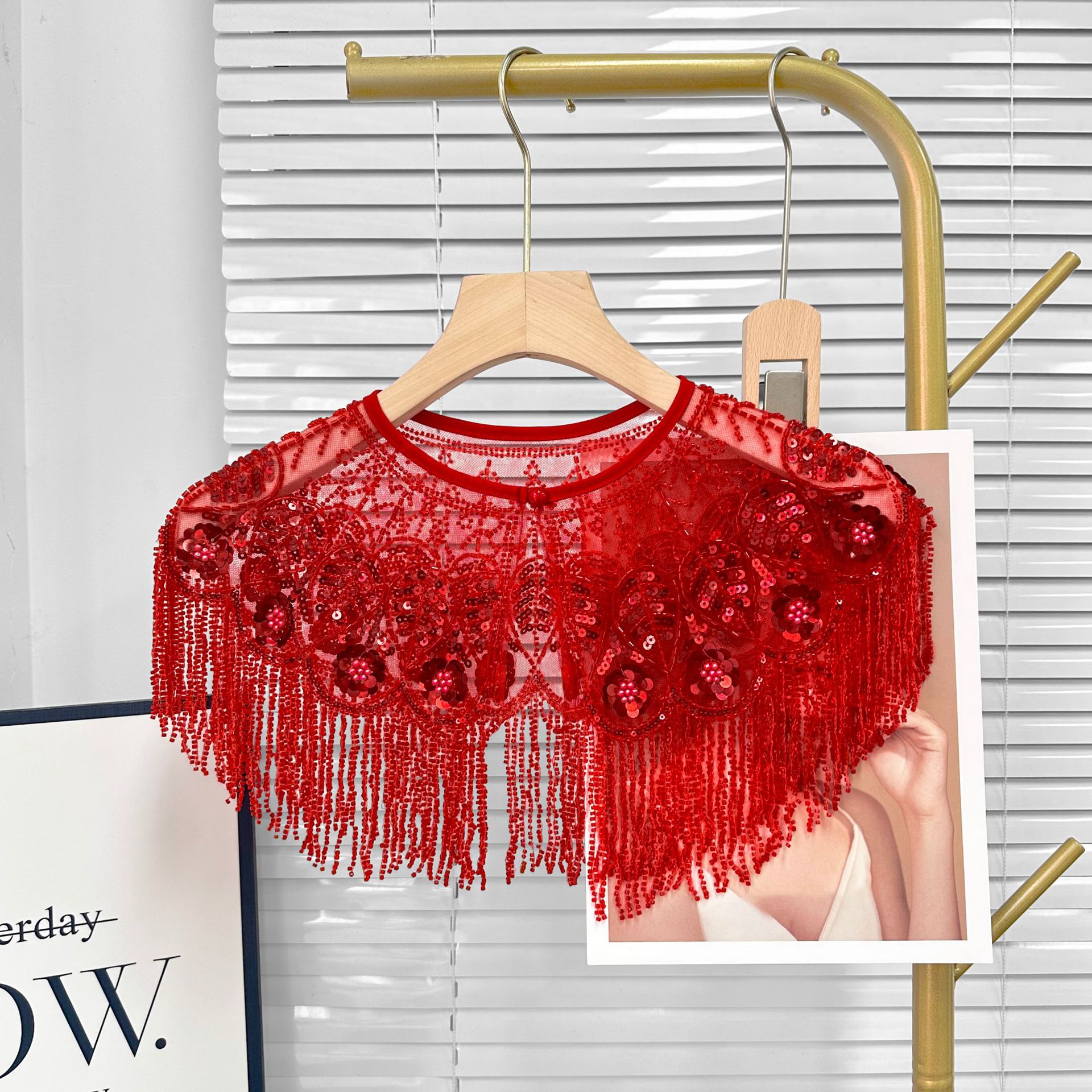 Lillete rojo, boquilla de verano, camiseta con vestido, camiseta de cuello redondo, camiseta con un pequeño chal