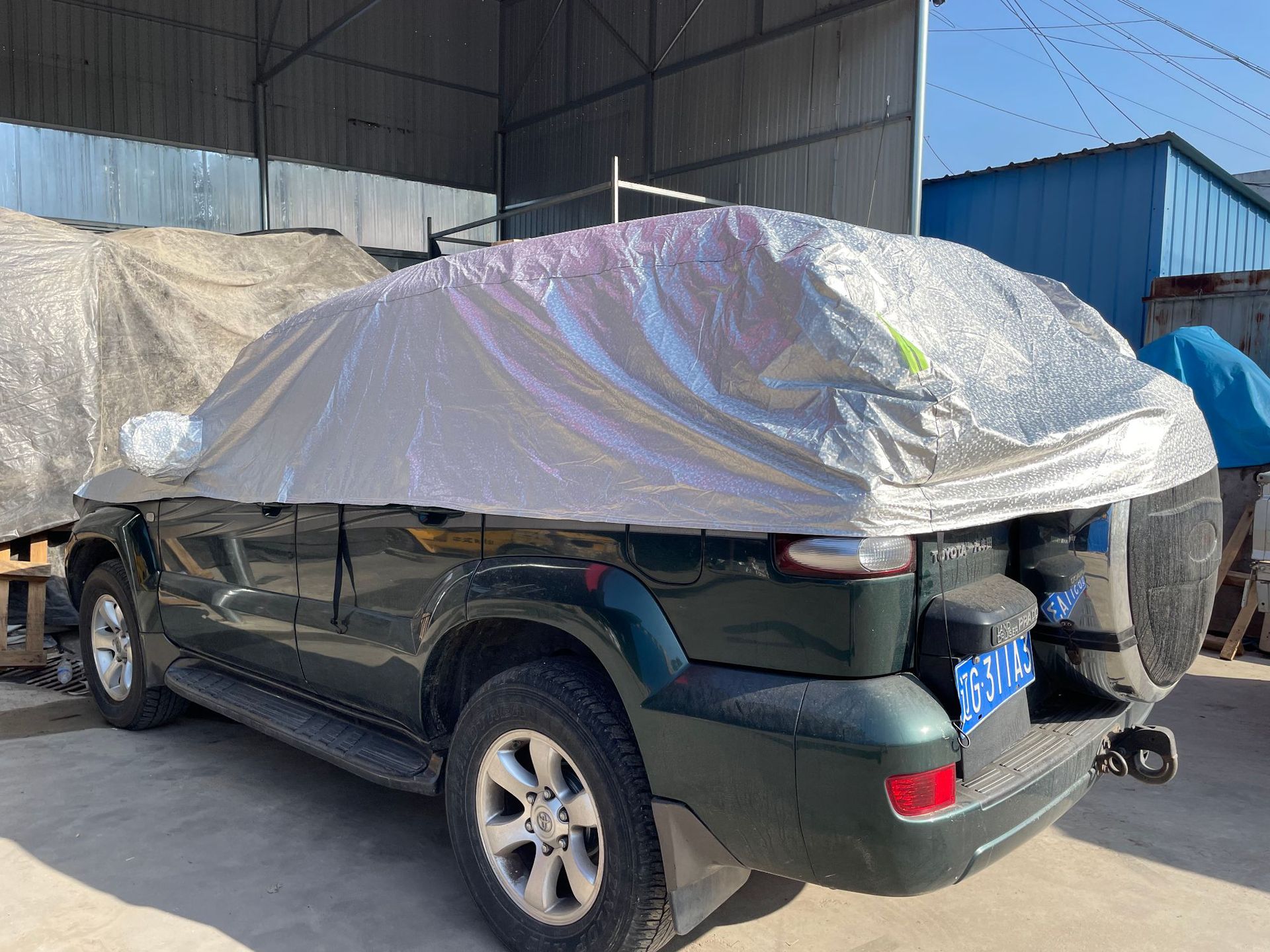 Car Cover Half-Cover Sun Protection Heat Insulation Sunshade Universal for All Seasons Thickened Car Cover Half-Cover Sunshade Wind Protection