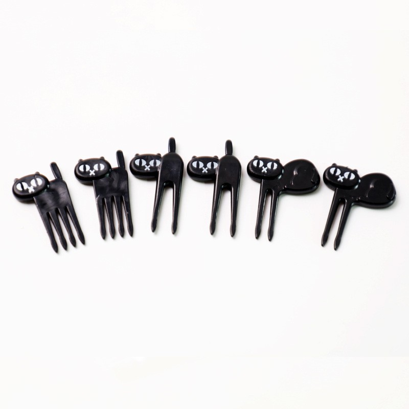 Cartoon japonés encantador tenedor de fruta transfronterizo venta caliente stick de fruta creativa decoración mini tenedor de fruta al por mayor