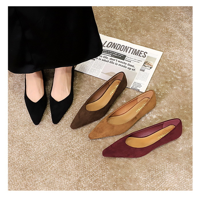 Täglicher einfacher Komfort Wildleder spitzer flacher Mund niedriger Absatz Schrägabsatz Einzelschuhe Damen Einzelschuhe_voghion.com