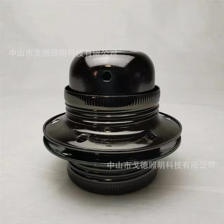El comercio electrónico transfronterizo se especializa en portalámparas estilo Edison americano, lámparas creativas de cuerda de cáñamo DIY, bases de lámparas retro, portalámparas E27/E26.