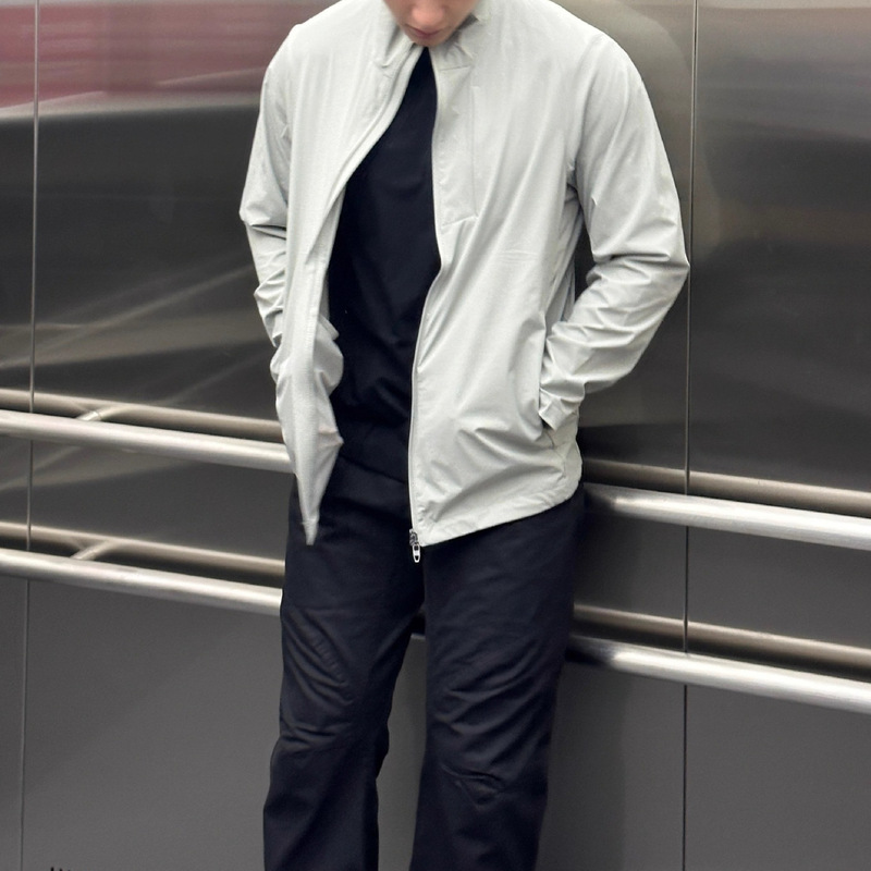 2025 New High-Quality Youth Sports Style Stand-Up Collar Casual Loose, Cool and Comfortable Sun Protection Zipper Jacket