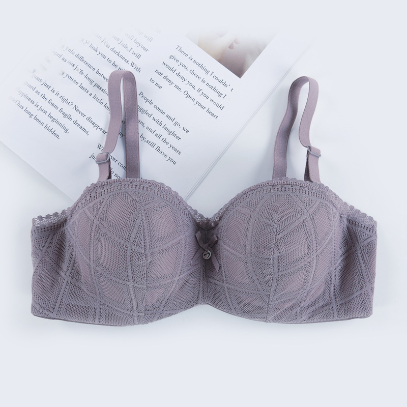 1/2 media taza de ropa interior con borde de encaje para mujer, correa para el hombro, copa de espesor medio desmontable con anillo de acero, sujetador de mujer recogido en stock