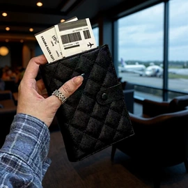 手机挂绳;其他簿本册;女士钱包