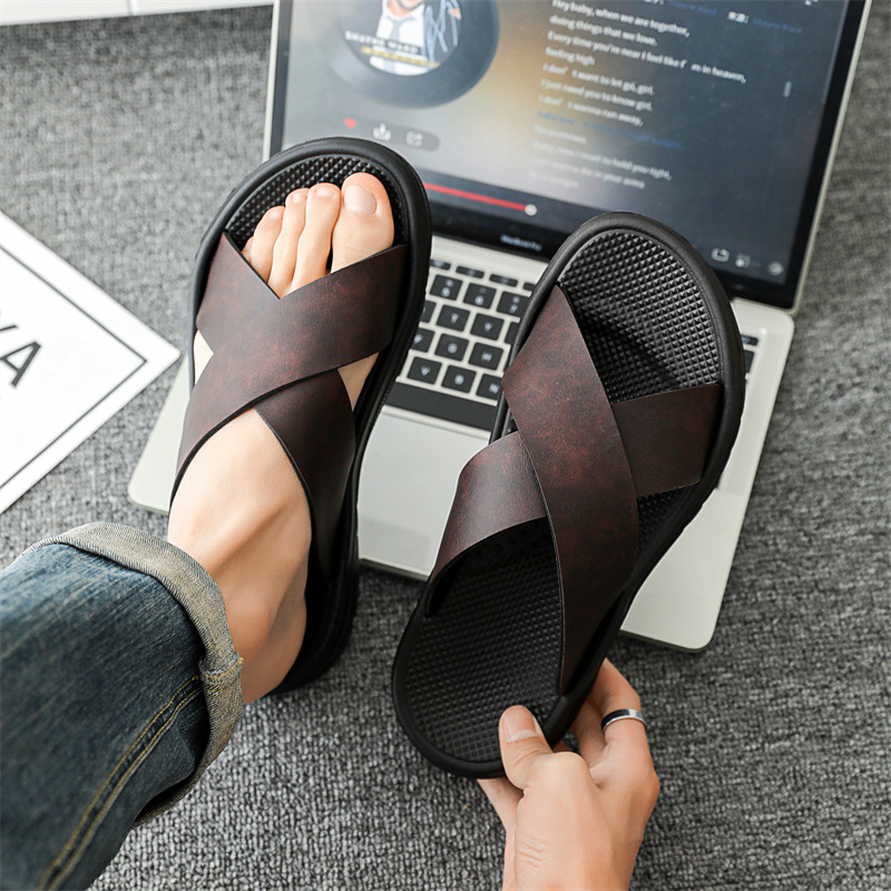 Men's Slip-on Slippers With Cross-strap For Comfortable Walking_voghion.com