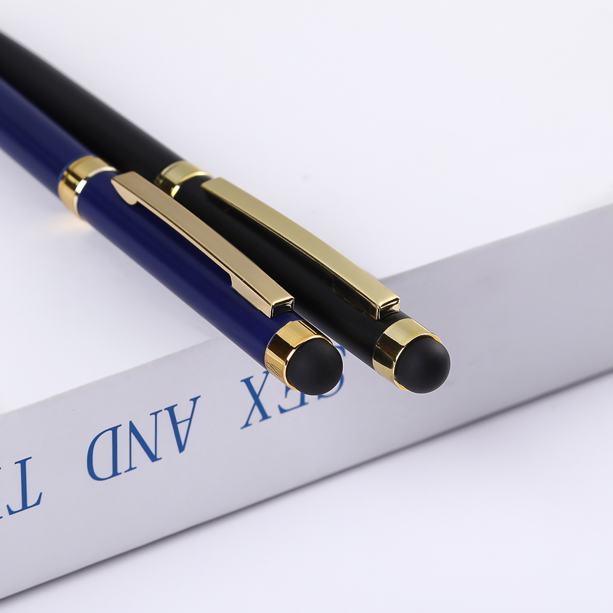 En stock Hotel bolígrafo regalo de negocios publicidad Senior pluma Impresión logotipo de gama alta Oficina pantalla táctil pluma de metal