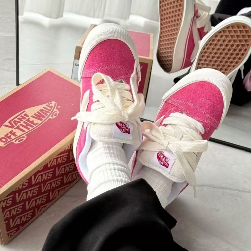 2025 primavera y verano escoceses rayas negras gordo zapatos de pan de tacones bajos retro versátil estilo nacional zapatos casuales