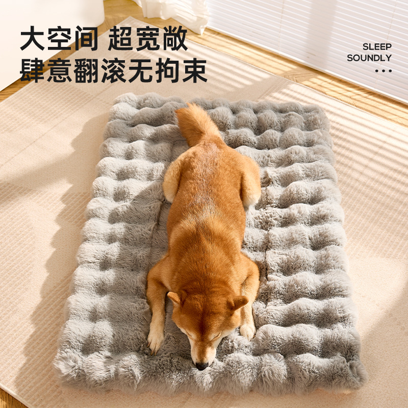 Otoño e invierno, gatos y perros se mantienen calientes, almohadillas de leche, almohadillas gruesas para dormir, mantas para mascotas que se pueden cubrir y almohadillas, hoyuelos al por mayor