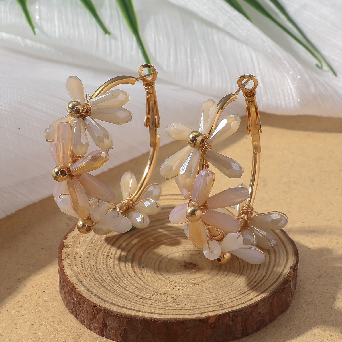 20g Weight 304 Stainless Steel Ear Needle Material Earrings Classification 1 Pair Quantity Holiday, Travel Occasion Artificial Crystal Material Flower Pattern All Seasons Season Women's Gender Vacation, Classic Style Style 1 Pair Vacation Classic Style Flower Artificial Crystal Earrings 19