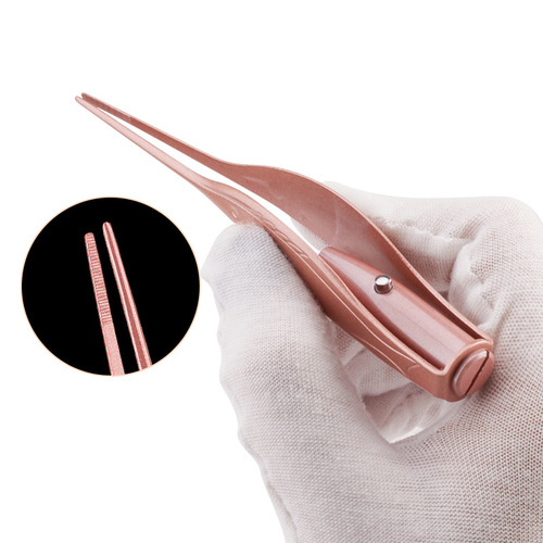 Manufacturer of children's luminous ear clips, visible lighted earwax tweezers, ear scoops, ear cleaners, ear picking tools