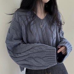 chic复古麻花V领套头长袖毛衣女秋冬新款宽松短款慵懒风针织上衣