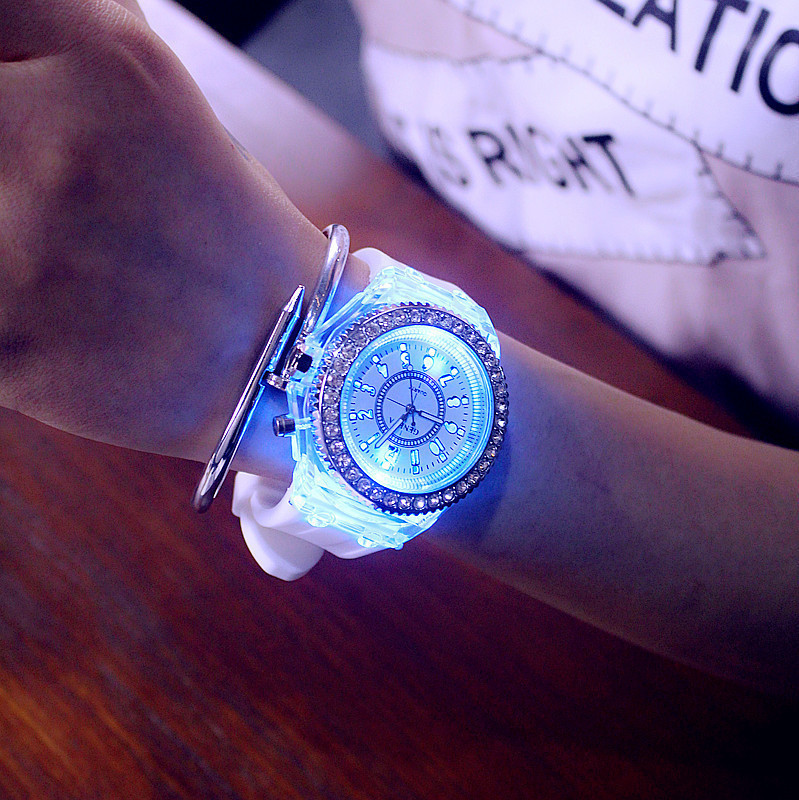 Casual Fluorescente Hebilla Cuarzo Relojes Para Niños display picture 9