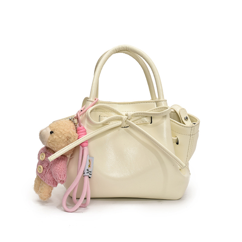 Nicho de diseño coreano bolsas de canasta de verduras para mujeres 2025 nueva moda bolsas de cubo de alta calidad bolsas de hombro