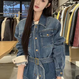 复古水洗牛仔外套女春季2026新款小众设计感收腰系带百搭夹克上衣