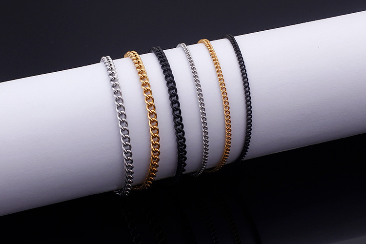 Fashion Style PVD Coated 18K Gold Plated Geometric Titanium Steel Fashion Waterproof Non Tarnish 304 Stainless Steel Necklace