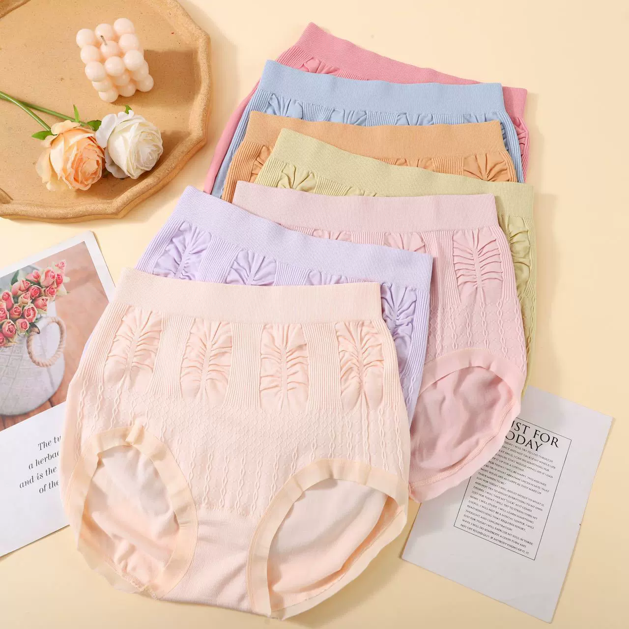 无缝高腰女内裤无痕收腹抗菌纯棉档大码内裤女舒适透气三角裤批发