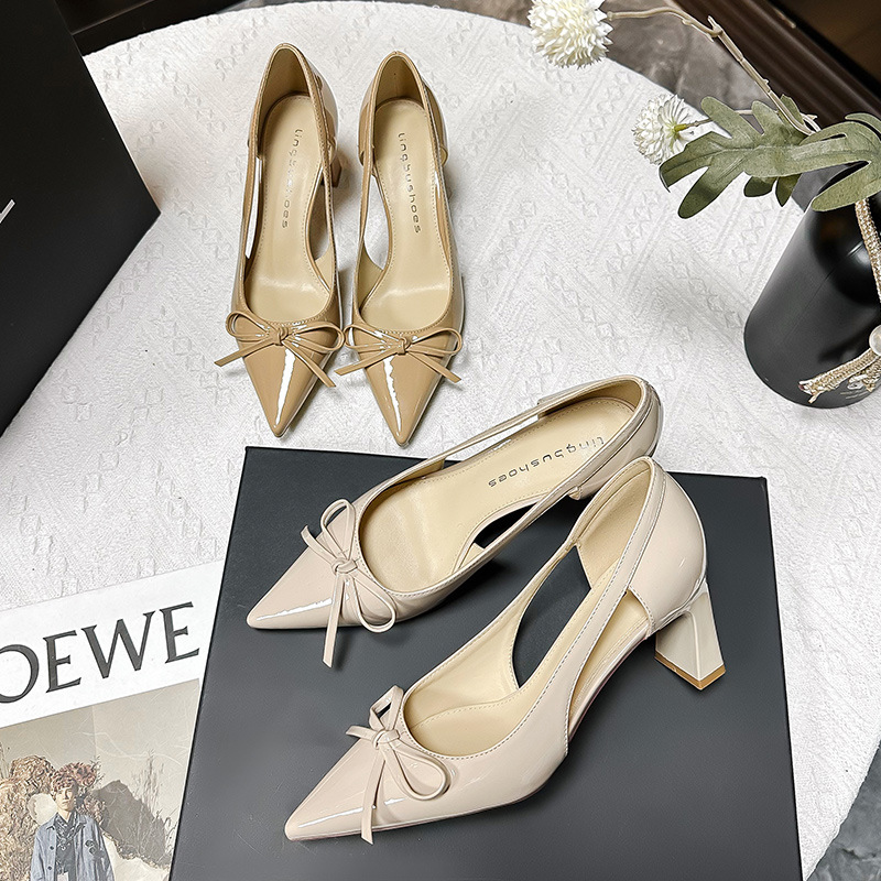 368-12 Bow New 2025 Spring and Summer Hollow Design Niche Simple Style Women's Thick Heel High-heeled Shoes 368-12 Bow New 2025 Spring and Summer Hollow Design Niche Simple Style Women's Thick Heel High-heeled Shoes