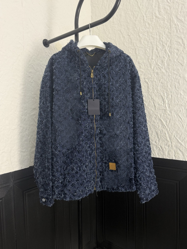 高バージョン Lujia 25SS 新しい市松模様のクラシックな三花文字ホットフラワー フード付きジャケット ジャケット工場直送|undefined