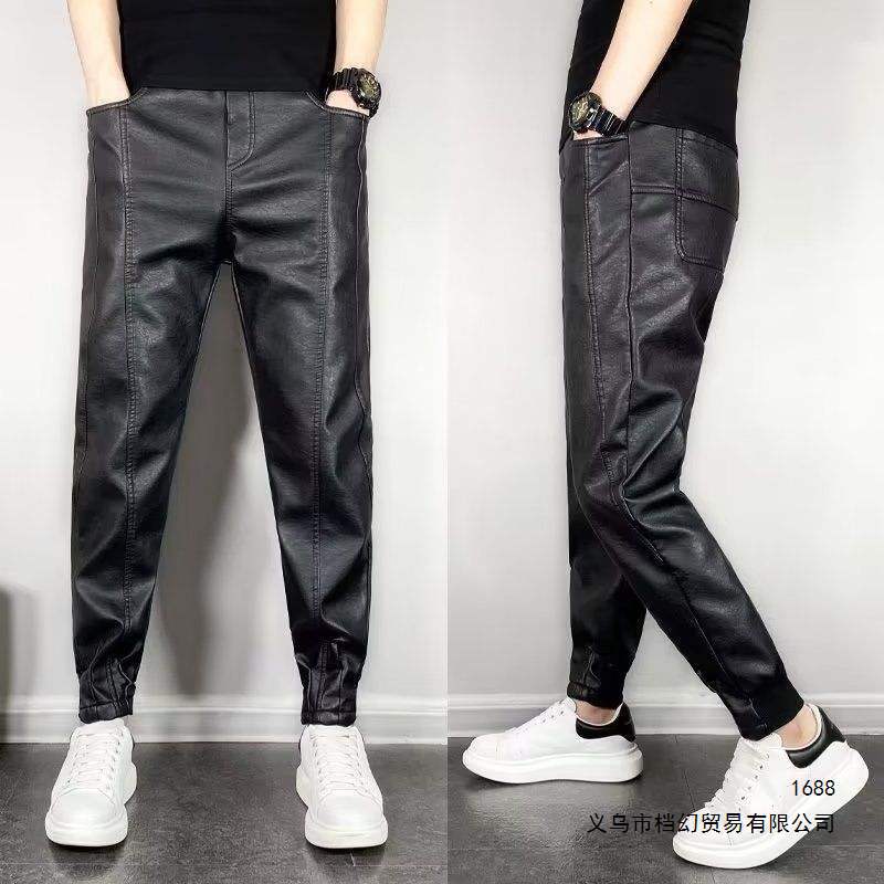 New winter style, fleece-lined, thickened, casual stretch motorcycle leather pants for men, fashionable, versatile, windproof, waterproof, and warm.