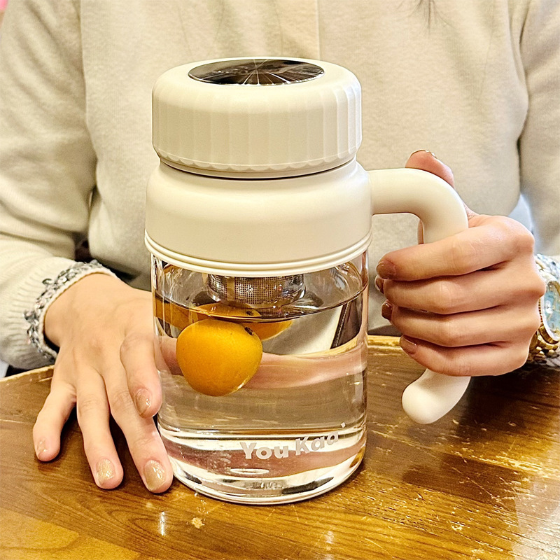 高ホウ素シリコンのグラスは取っ手のお茶を持って分離してお茶のコップを入れます。|undefined