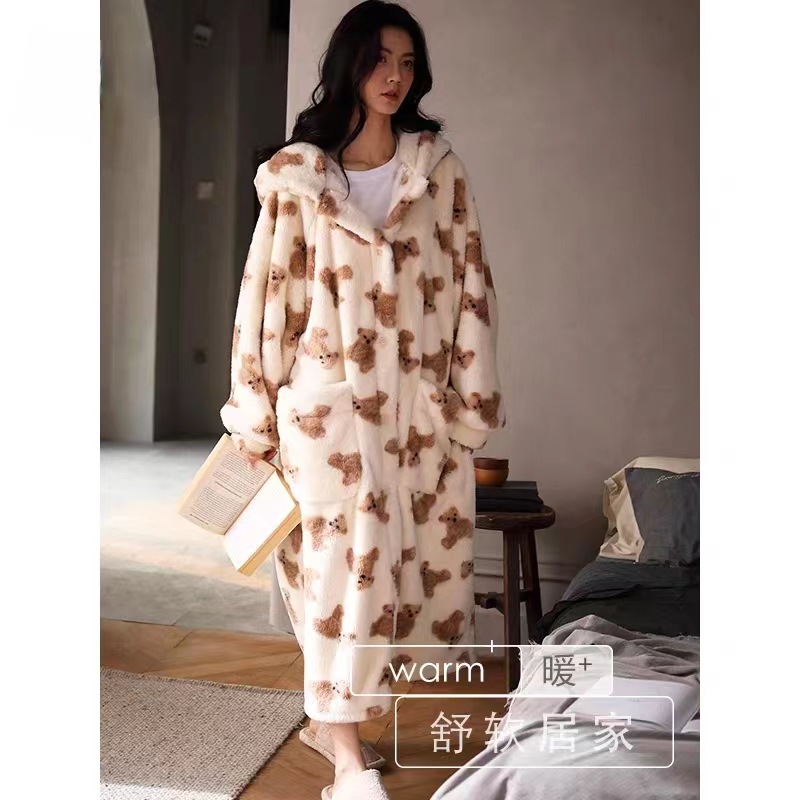 Pijamas de oso para mujer otoño e invierno nuevo estilo franela servicio a domicilio vellón de coral grueso camisón largo traje de princesa dulce