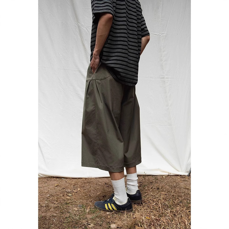 Summer Outdoor Lightweight Cropped Pants for Men 2025 New Japanese Niche Solid Color Simple Loose Casual Pants