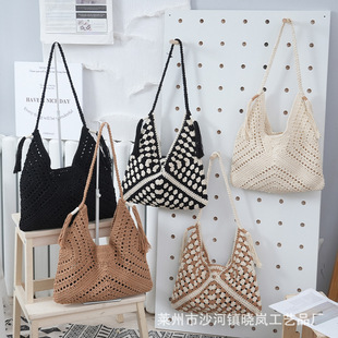 2024 Internet Celebrity New Artist Crochet Knitted Bag Fashionable Seaside Holiday Beach Bag Shoulder Underarm Bag Women's Bag