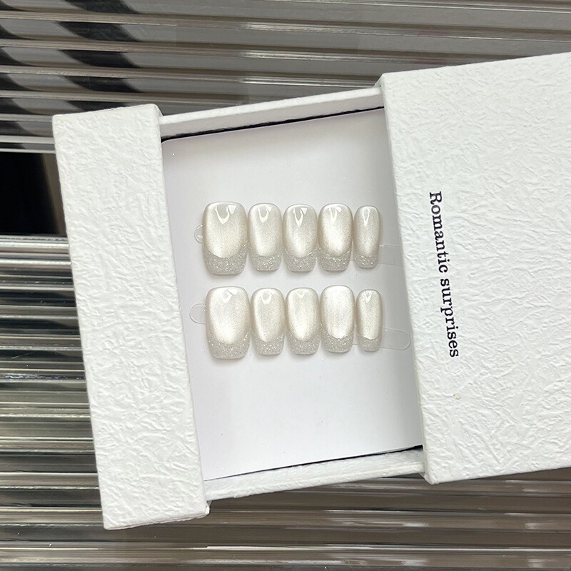 Handmade Wearable Nails Romantic Surprise Light Luxury Silver White Simple Elegant Pure Silver Frost Dreamy Sparkling Brightening Nail Stickers