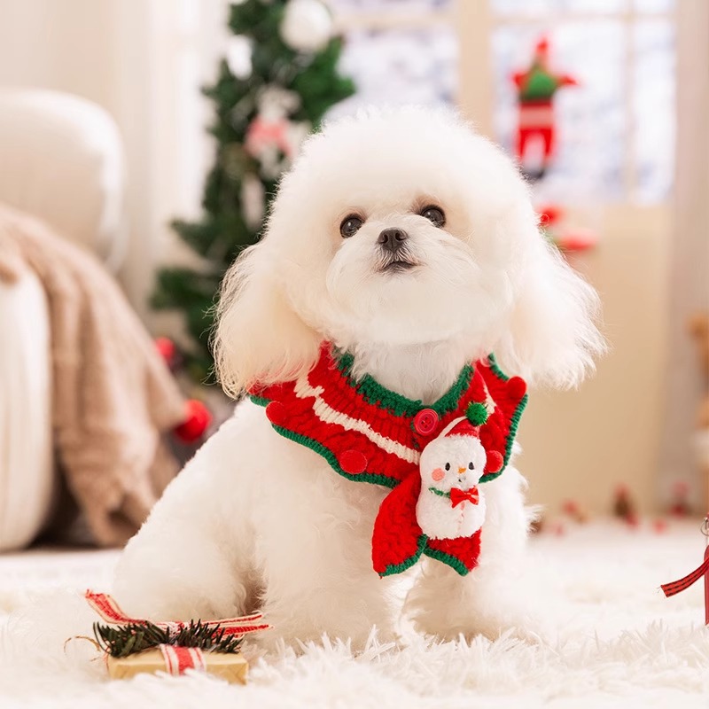 Otoño e invierno perro perro pequeño Teddy Navidad muñeco de nieve collar de punto gato babero Año nuevo mascota triángulo toalla