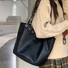 ��Ʒ�W�tͬ��r�аٴ�ײɫ�͹�С���OӋ����μ�����ٴ������