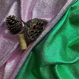 ����ɫ���ϣ������Ƥ�ߣ����b����