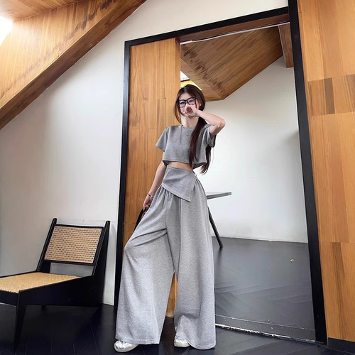 Lady's Fashion Set 2025 Summer High-Waist Slimming Casual Top T-Shirt Loose Wide-Leg Pants Set