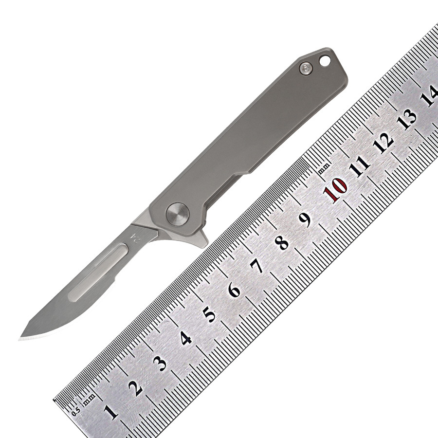 工厂直发现货迷你钥匙扣美工刀钛合金柄24号碳钢刀片edc随身工具