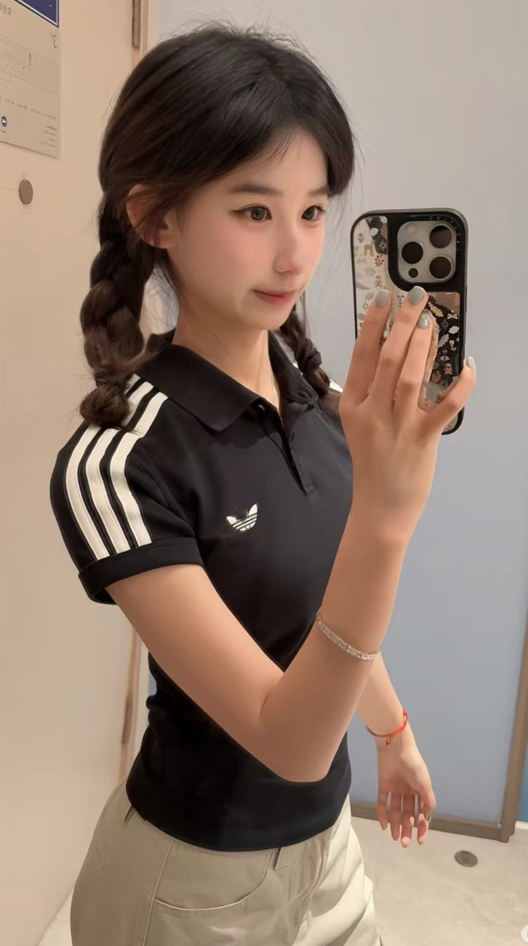 Black T-shirt 3699